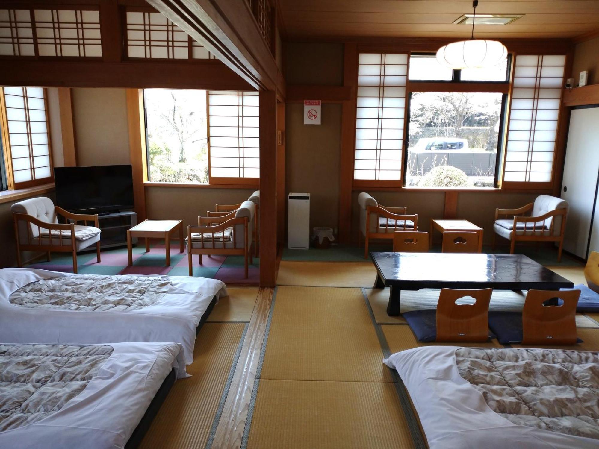 Nishimiyasou Hotel Fujikawaguchiko Eksteriør billede