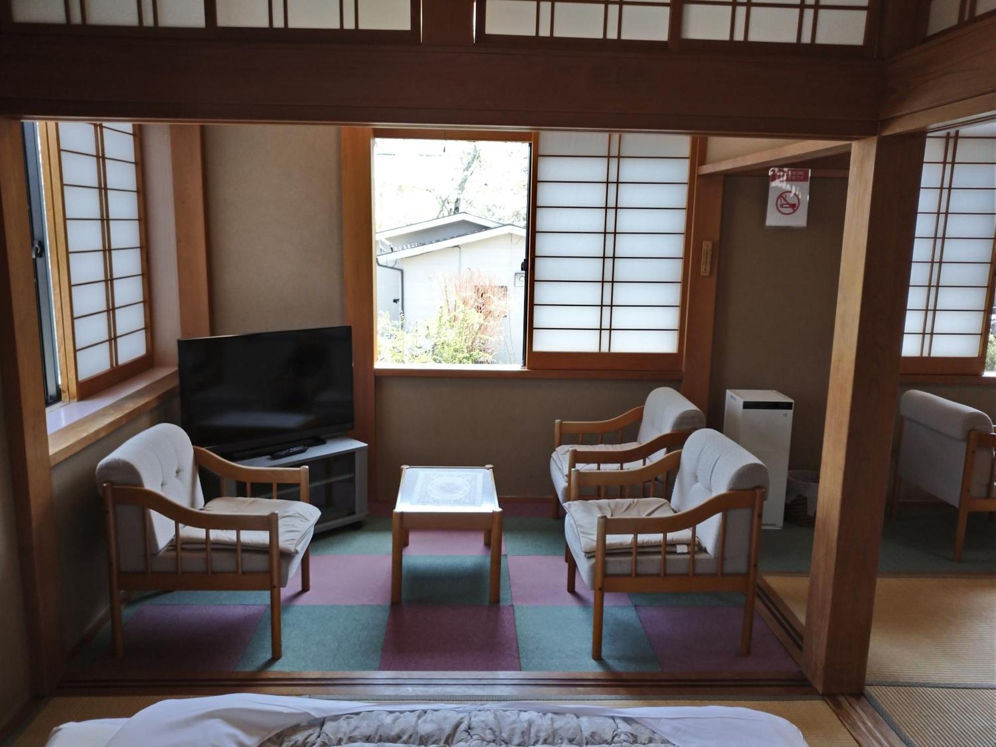 Nishimiyasou Hotel Fujikawaguchiko Eksteriør billede
