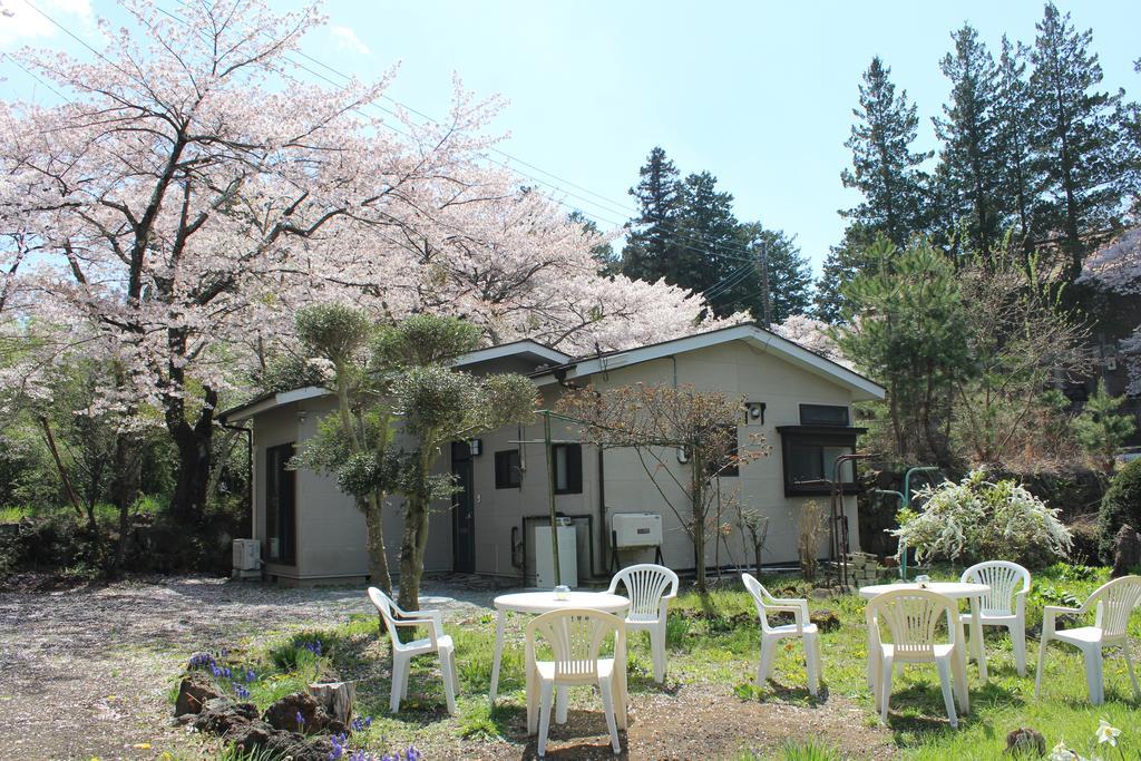 Nishimiyasou Hotel Fujikawaguchiko Eksteriør billede