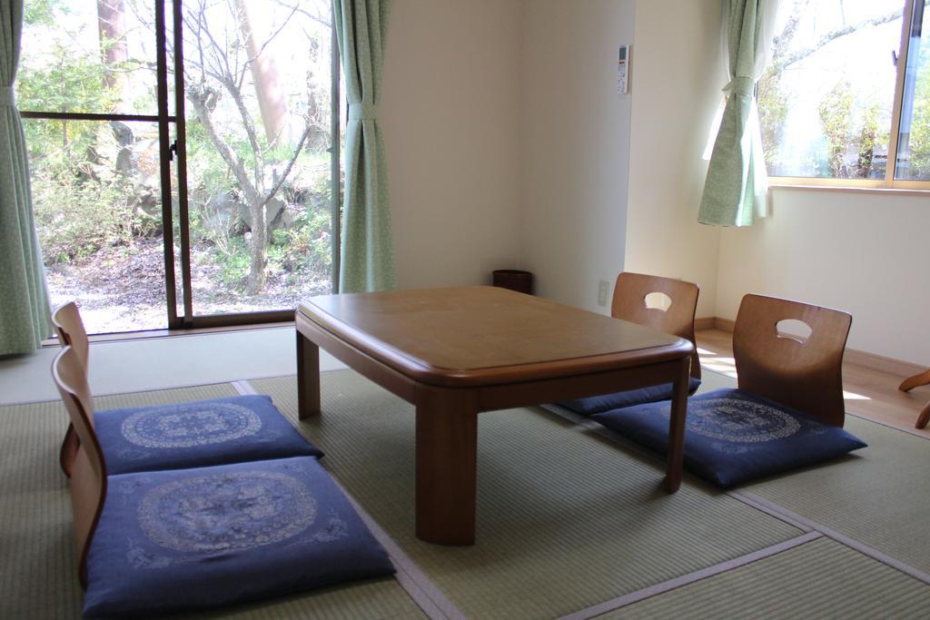 Nishimiyasou Hotel Fujikawaguchiko Eksteriør billede