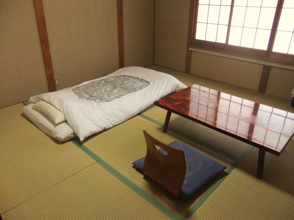 Nishimiyasou Hotel Fujikawaguchiko Eksteriør billede