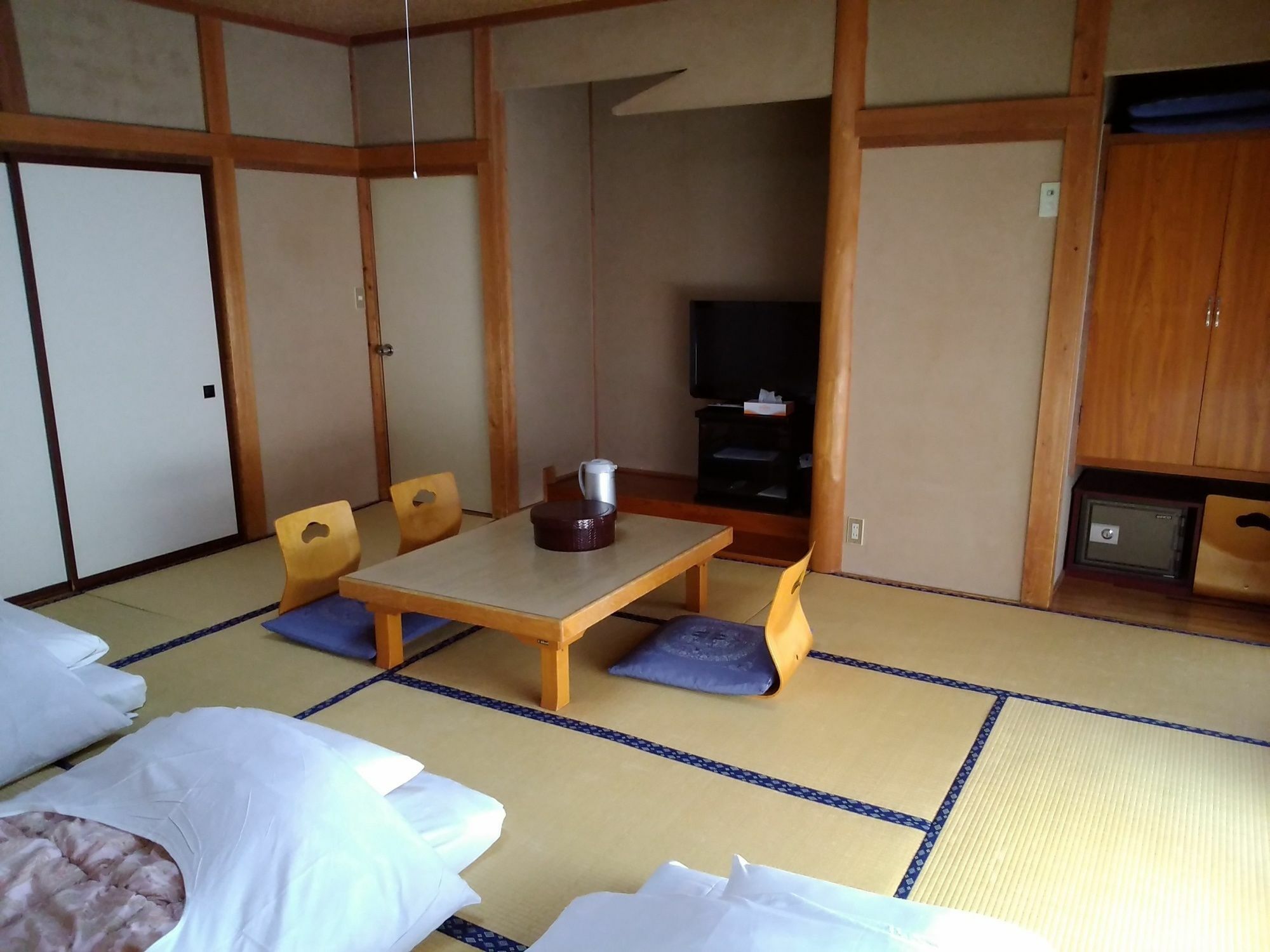 Nishimiyasou Hotel Fujikawaguchiko Eksteriør billede