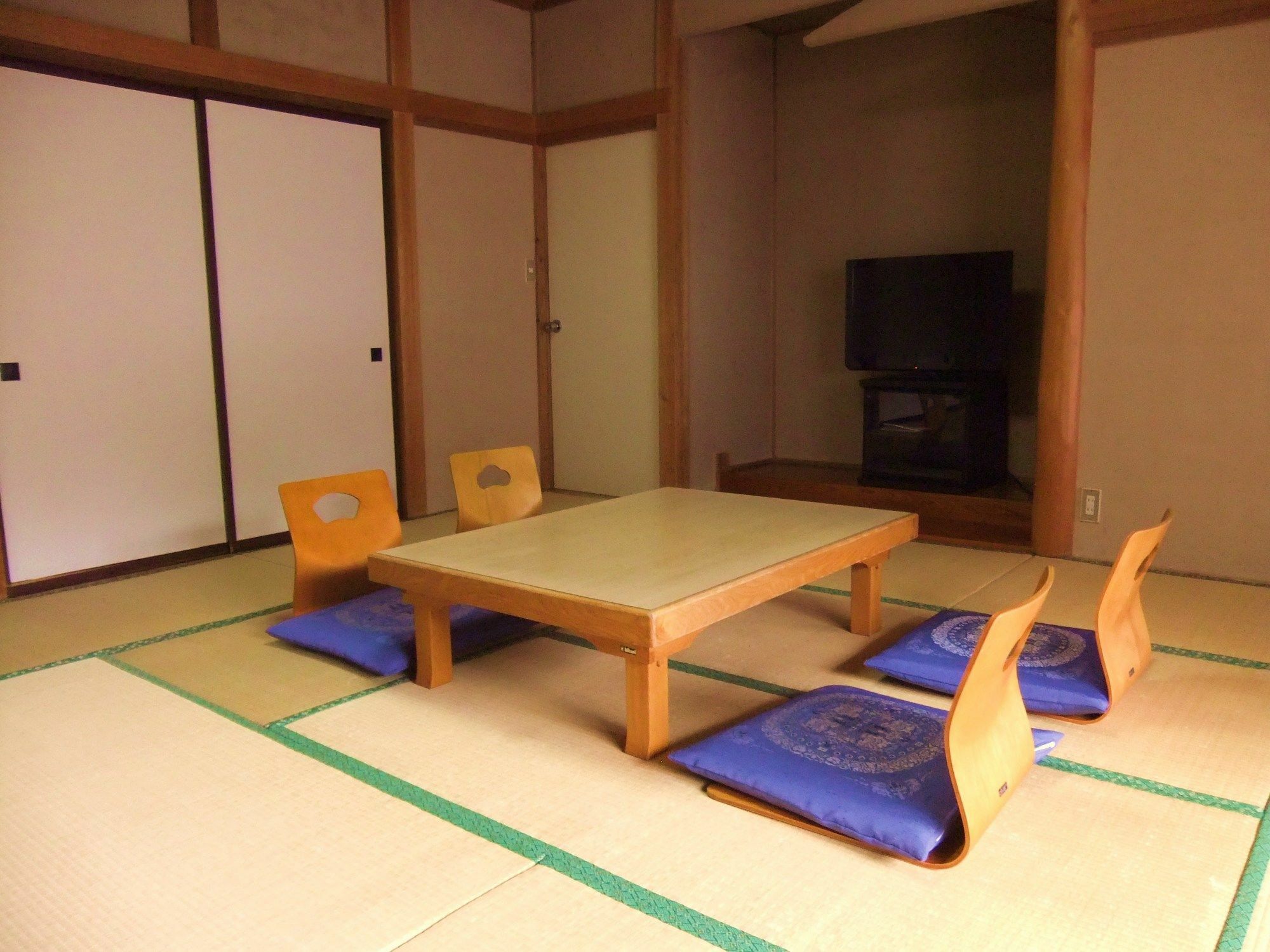 Nishimiyasou Hotel Fujikawaguchiko Eksteriør billede