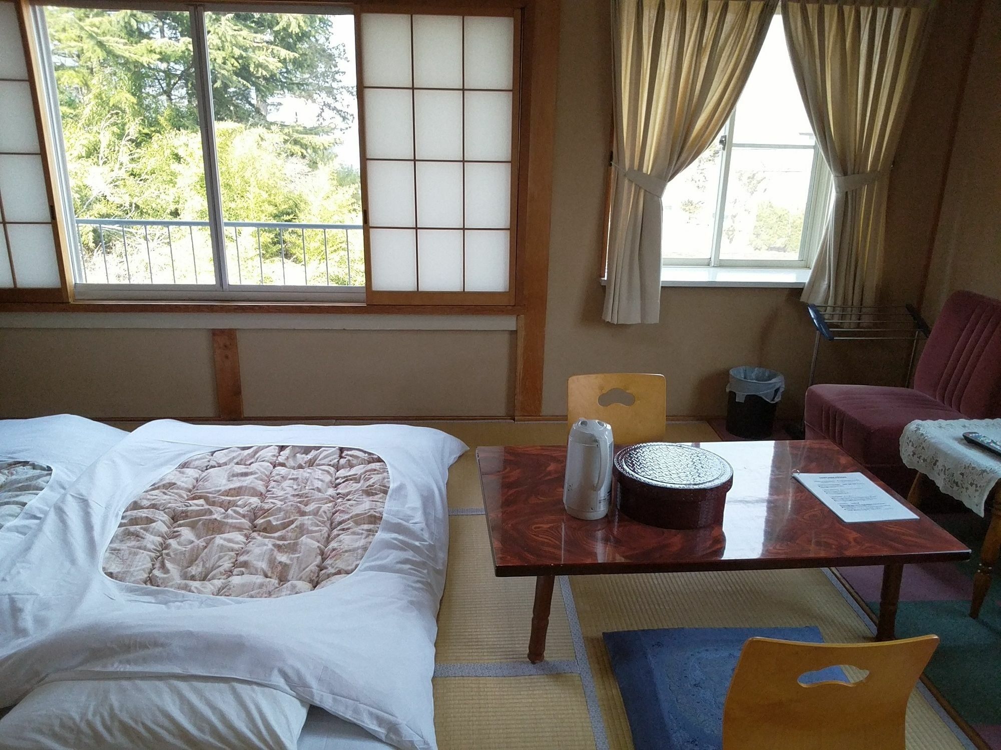 Nishimiyasou Hotel Fujikawaguchiko Eksteriør billede